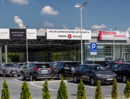 Toyota Ukleja Lexus Poznań Salon i Serwis Samochody Używane